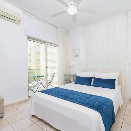 Fig Tree Two Villa *