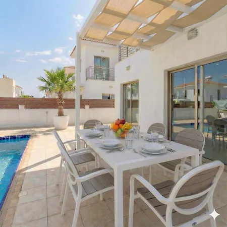 Villa Fig Tree Two