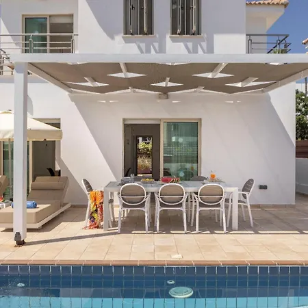 Fig Tree Two Villa Paralimni