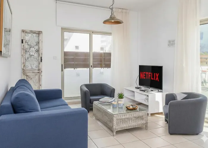 ヴィラ Fig Tree Two パラリムニ